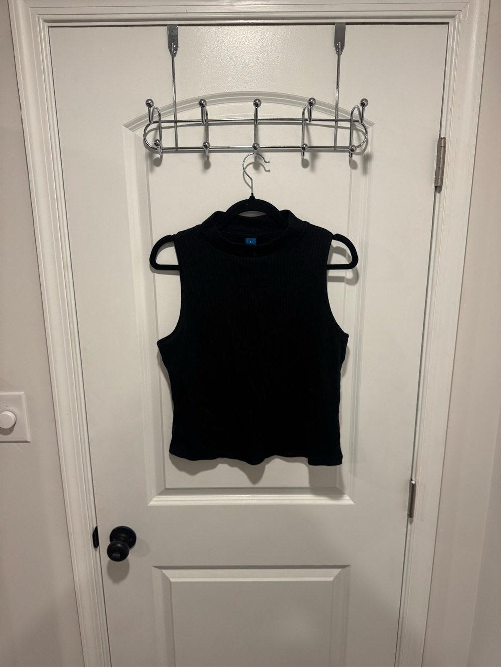Old Navy Black Ribbed Mock Neck Tank